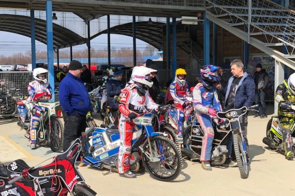 Plochodrážníci OLYMP CS MV se chystají do Francie Plochodrážníci OLYMP CS MV se chystají do Francie
