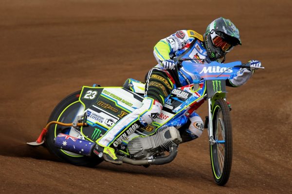 Chris Holder prodloužil australskou nadvládu Chris Holder prodloužil australskou nadvládu