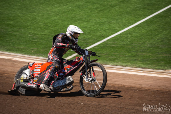Jan Kvěch náhradníkem pro seriál FIM Speedway Grand Prix Jan Kvěch náhradníkem pro seriál FIM Speedway Grand Prix