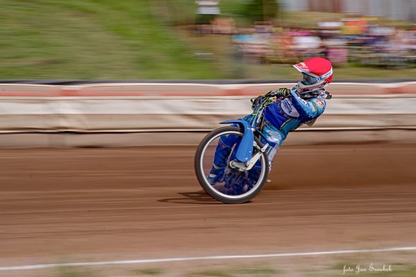 Juniorský mistrák pro všechny diváky zdarma Juniorský mistrák pro všechny diváky zdarma