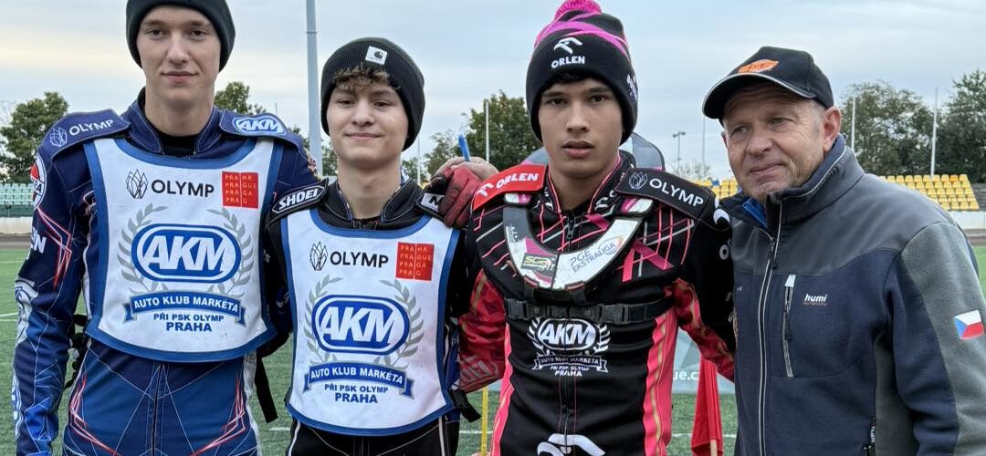 Titul juniorských družstev zůstal doma